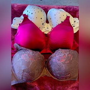 COPY - 3 Torrid Bras (48B)